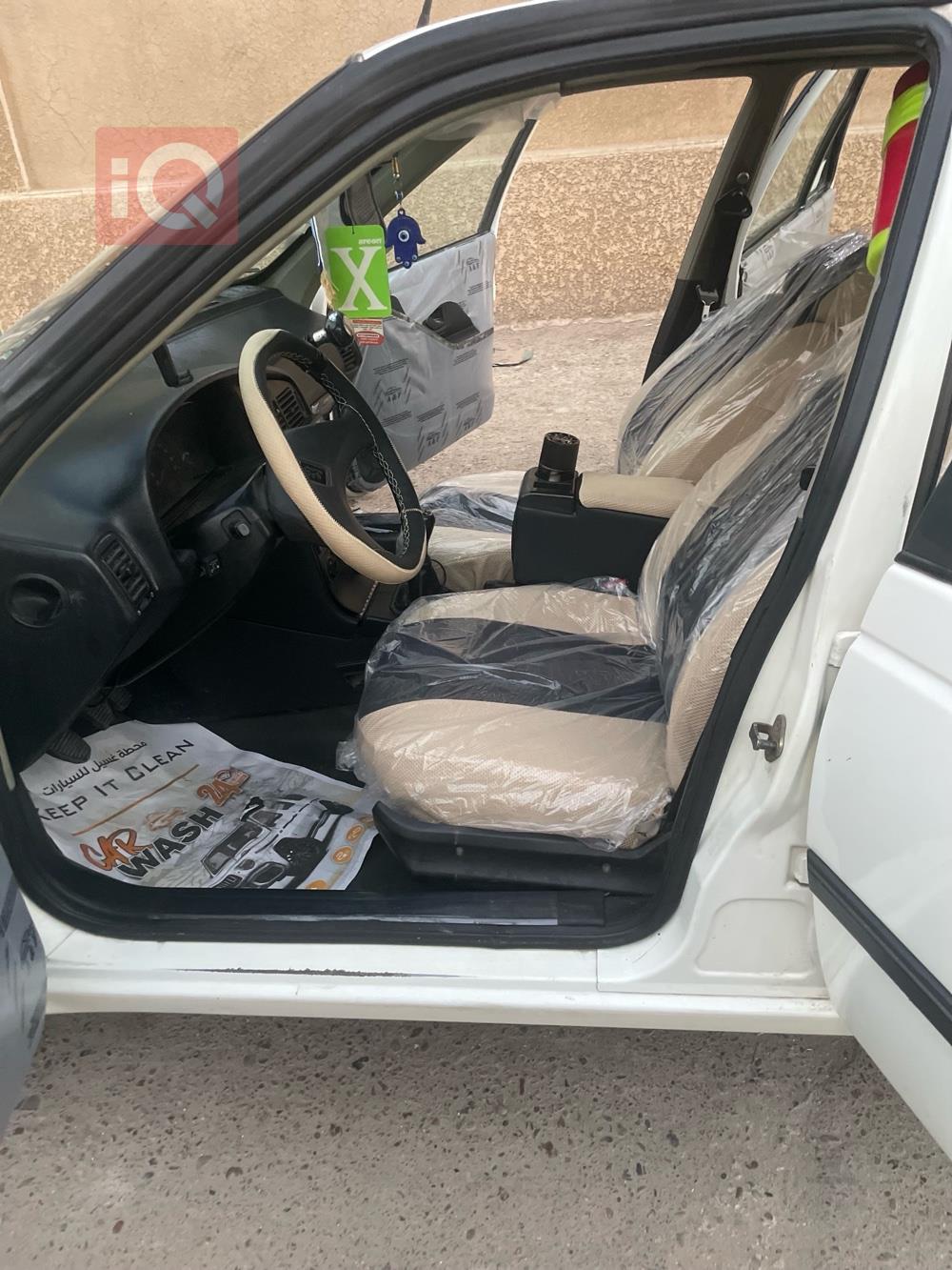 Peugeot 405